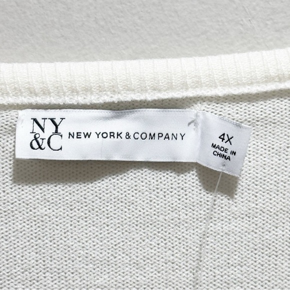 New NEW YORK & COMPANY Women’s Plus Size V-Neck Sweater Lightweight Size 4X - Picture 3 of 8
